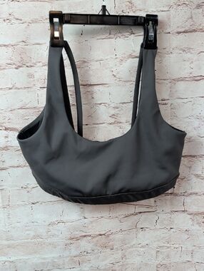 manduka Gray Scoop Front Sports Bra Medium Like New